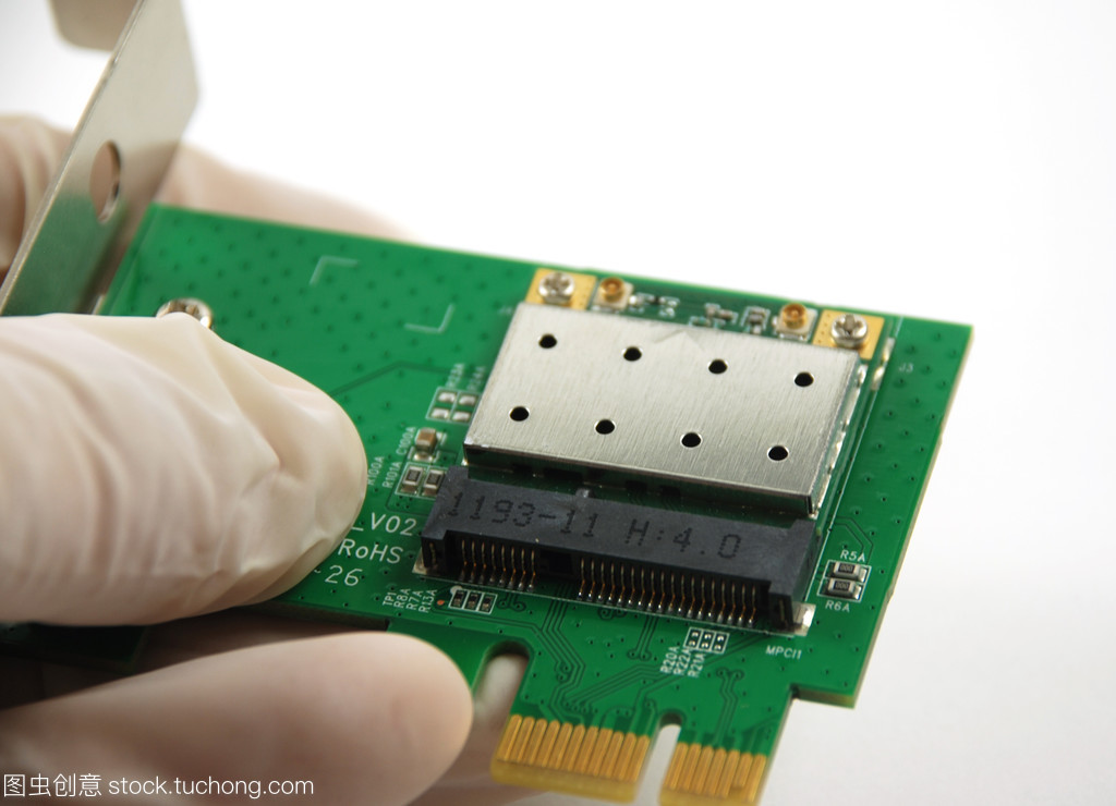 電子元器件及設備